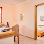 Mirjana - Ev Friendly Stari Grad (Hvar)