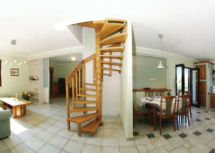 Mirjana - Ev Friendly * Стари Град