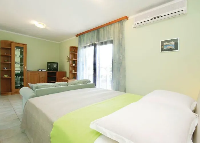 Mirjana - Ev Friendly *