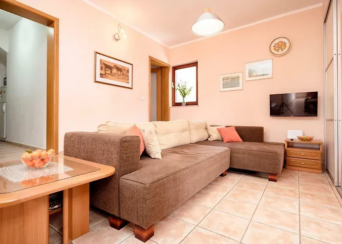 Апартаменты Mirjana - Ev Friendly